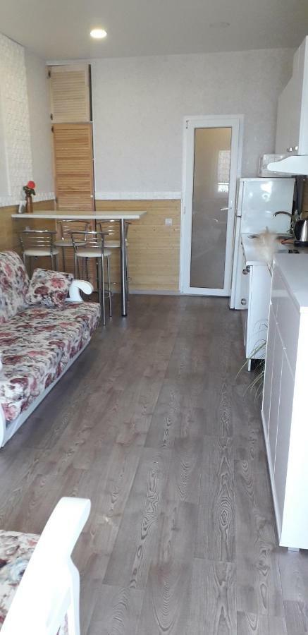 Apartment Moe More 敖德萨 外观 照片