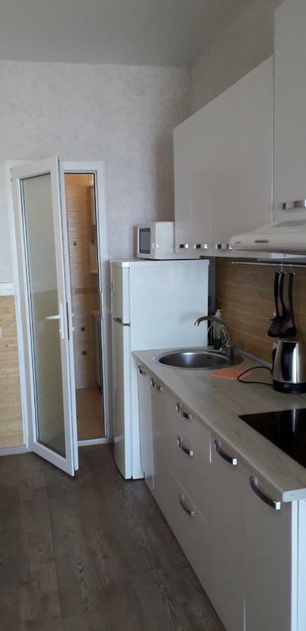 Apartment Moe More 敖德萨 外观 照片